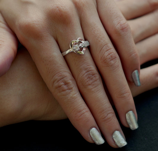 BOLD HEARTED SILVER RING
