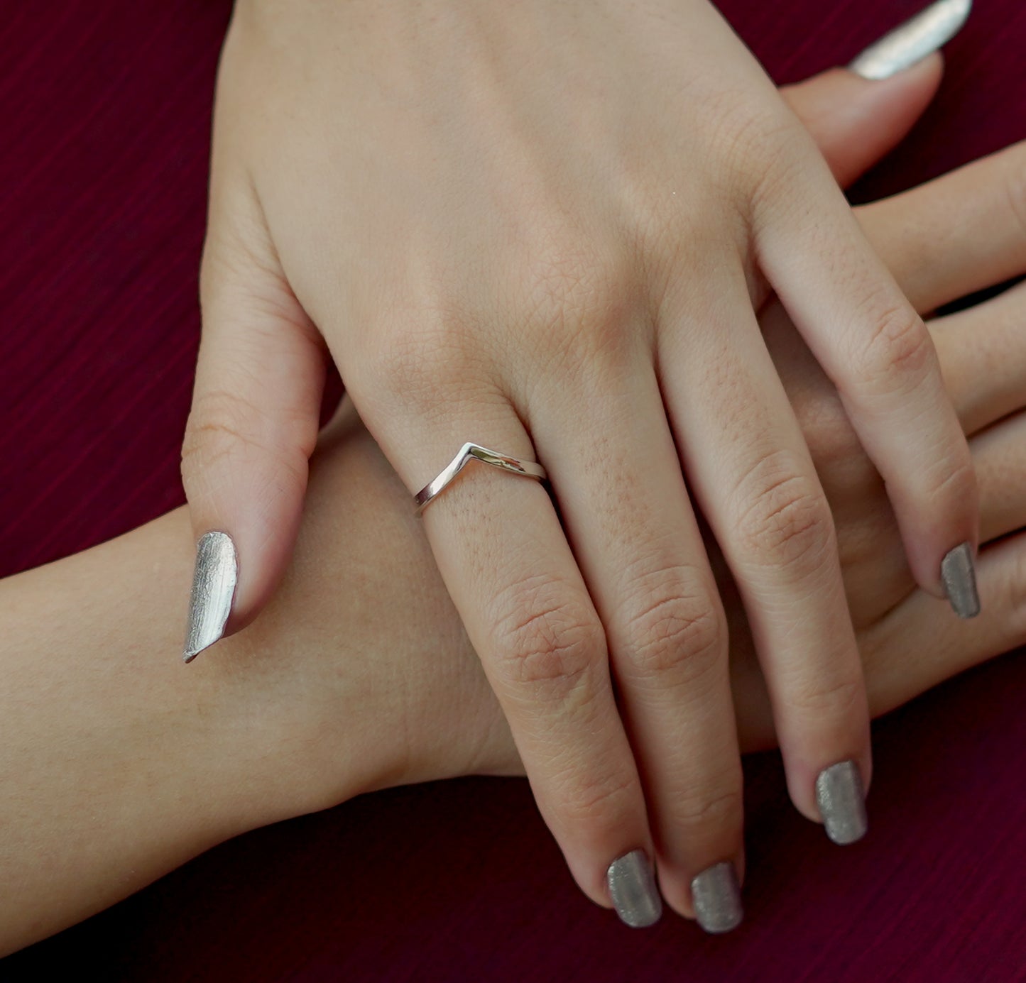 MINIMALIST V SHAPE SILVER RING