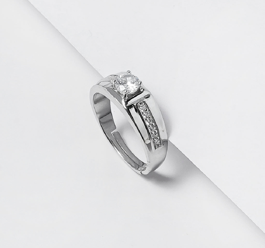 Classic Solitaire silver ring