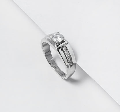 Classic Solitaire silver ring