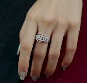 DAZZLING BOLD SILVER RING