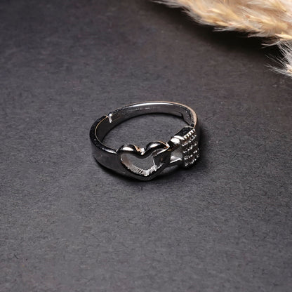 HEART LOCK SILVER RING
