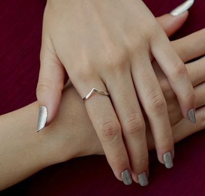 MINIMALIST V SHAPE SILVER RING