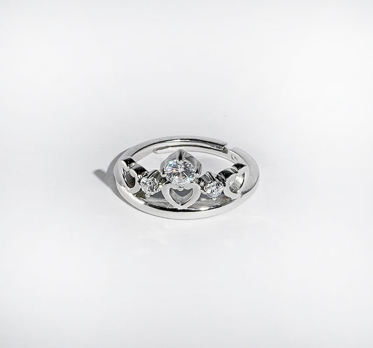 ROYAL SOLITAIRE SILVER CROWN RING