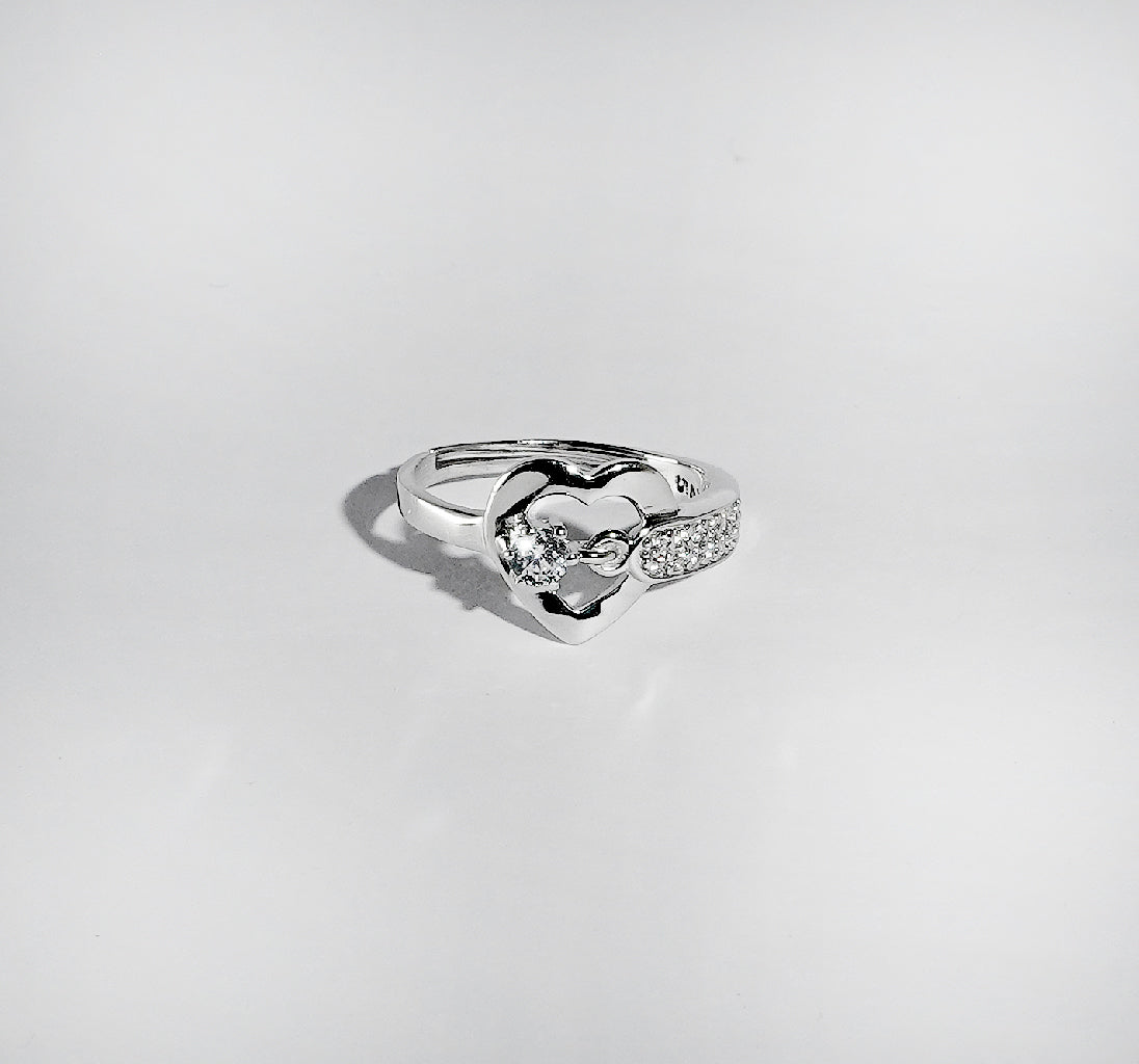 BOLD HEARTED SILVER RING