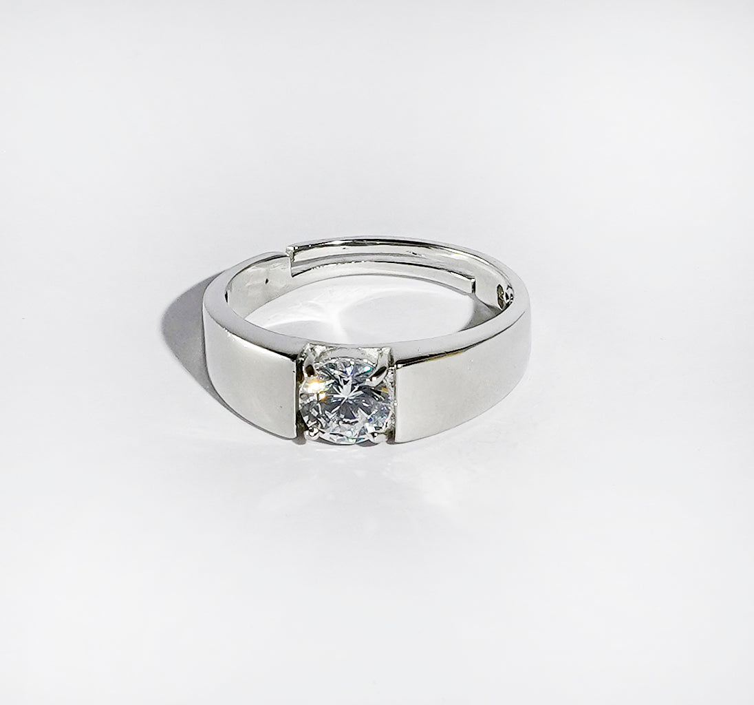 The Honor Solitaire Silver Ring